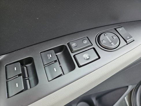 Used 2022 Hyundai Ioniq Blue image 22