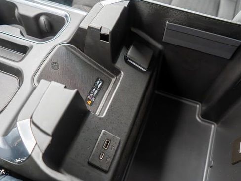 Used 2022 Chevrolet Silverado 1500 RST w/ Z71 Off-Road Package image 31