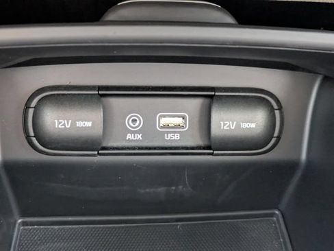 Used 2020 Kia Sorento LX w/ LX I4 Convenience Package FWD image 27