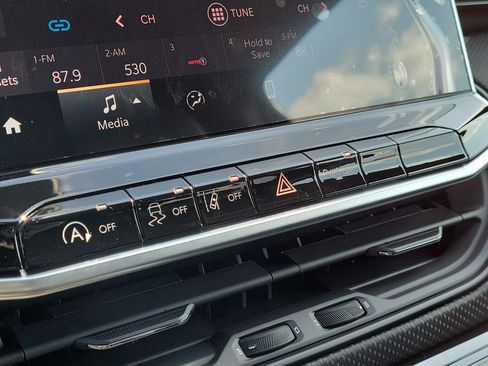 New 2026 Jeep Compass Limited image 27