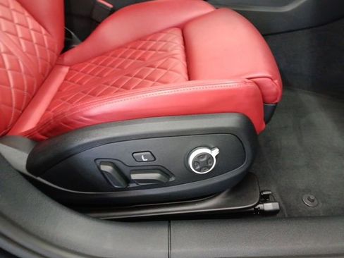 Used 2023 Audi S4 Premium Plus w/ Premium Plus Package image 44