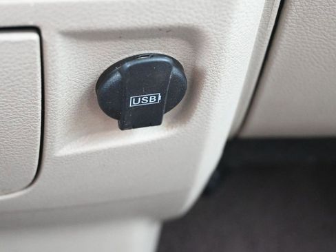 Used 2018 RAM 2500 SLT w/ Luxury Group image 10