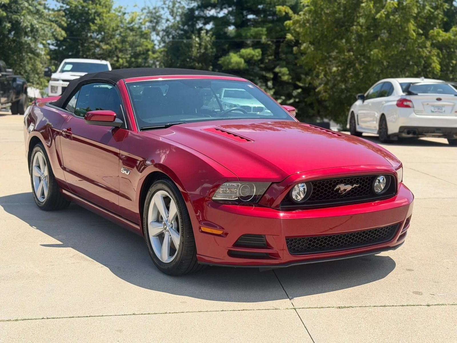 Used 2014 Ford Mustang GT Premium w/ Comfort Package RWD image 1