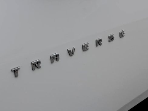 Used 2023 Chevrolet Traverse LT FWD image 25