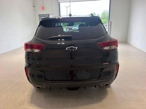 Used 2022 Chevrolet TrailBlazer RS w/ Sun and Liftgate Package AWD/4WD image 5