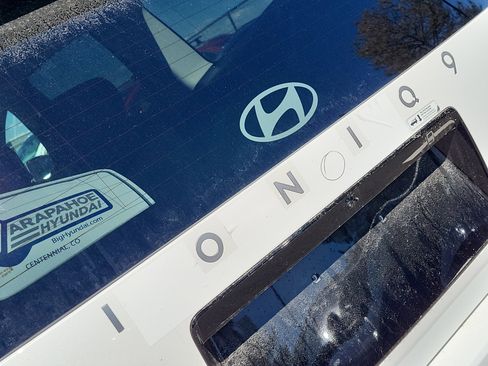 New 2026 Hyundai Ioniq 9 Limited AWD/4WD image 24