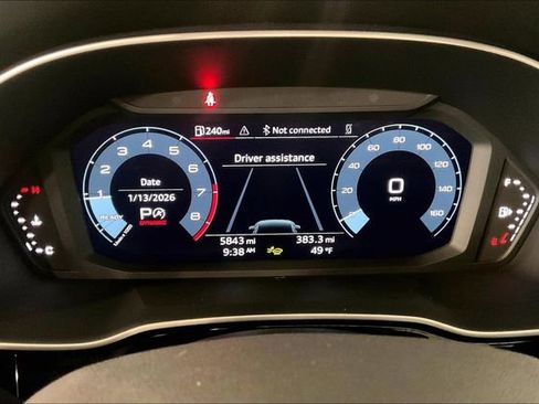 Certified 2025 Audi Q3 2.0T Premium Plus w/ Premium Plus Package image 20