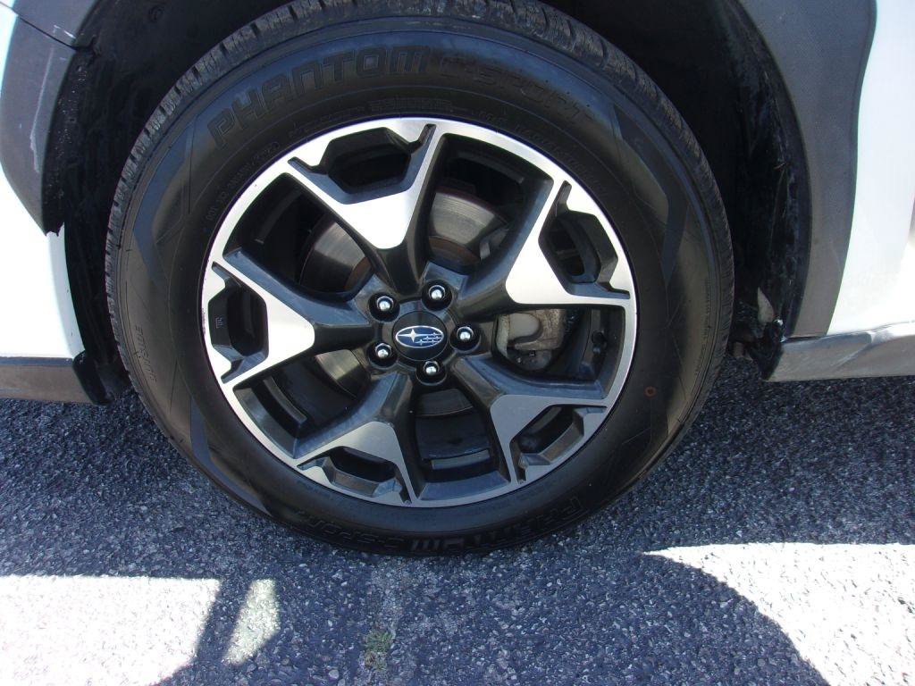 Used 2019 Subaru Crosstrek 2.0i w/ Eyesight System AWD/4WD image 11