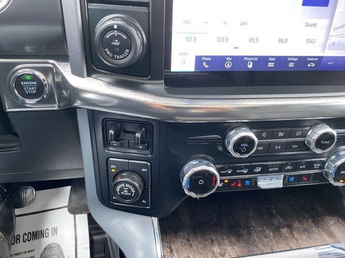 Used 2023 Ford F150 Lariat w/ Equipment Group 502A High image 33