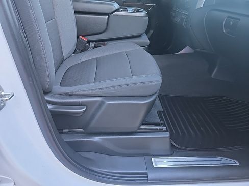 Used 2021 Chevrolet Silverado 1500 LT w/ Z71 Off-Road Package image 78