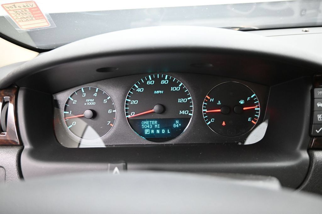 Used 2014 Chevrolet Impala LTZ FWD image 11