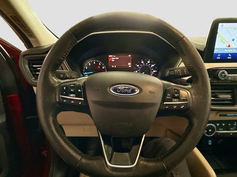 Used 2020 Ford Escape SEL FWD image 12