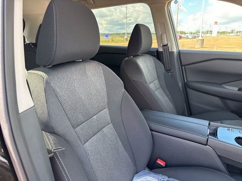 New 2026 Nissan Rogue SV image 21