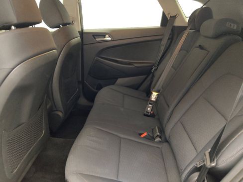 Used 2021 Hyundai Tucson Value FWD image 18