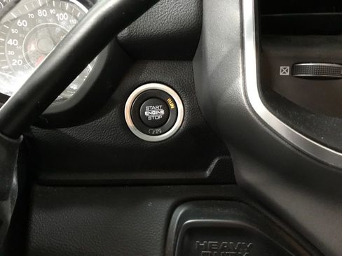 Used 2021 RAM 2500 Big Horn w/ Night Edition image 17