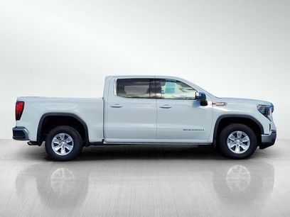 Used 2025 GMC Sierra 1500 SLE w/ Preferred Package