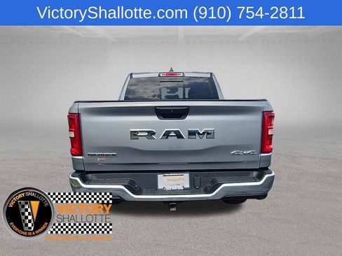 Used 2025 RAM 1500 Big Horn AWD/4WD image 30