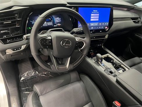 Certified 2026 Lexus RX 350 350h Luxury w/ Convenience Package image 16