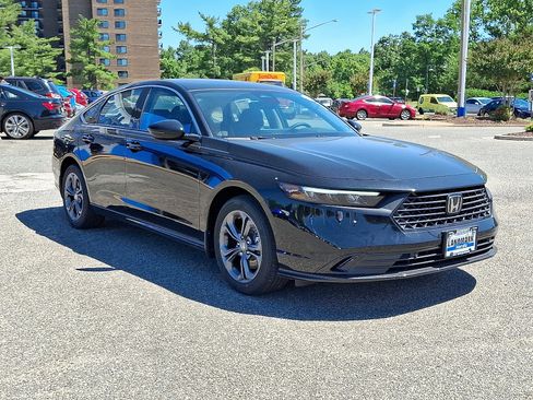 New 2026 Honda Accord EX-L image 2