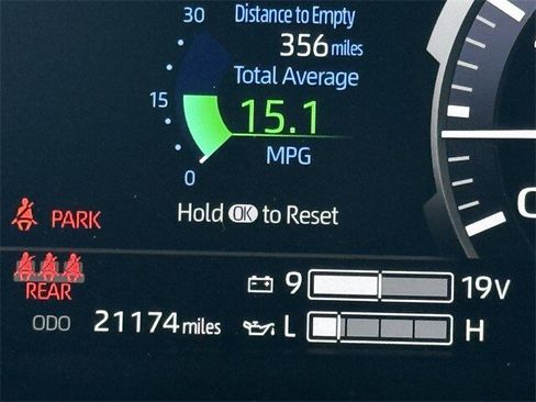 Used 2022 Toyota Tundra Platinum image 15