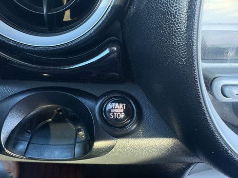 Used 2010 MINI Cooper S image 13