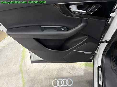 Used 2019 Audi Q7 3.0T Prestige w/ Prestige Package AWD/4WD image 28