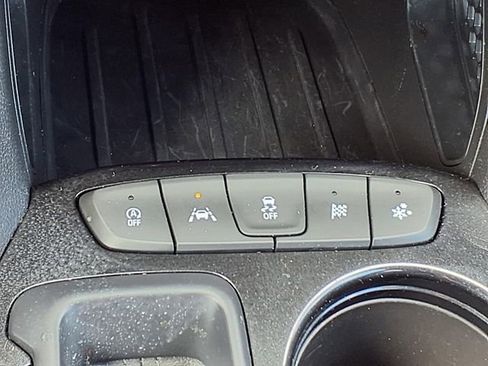 Used 2023 Chevrolet TrailBlazer LT w/ Convenience Package FWD image 14