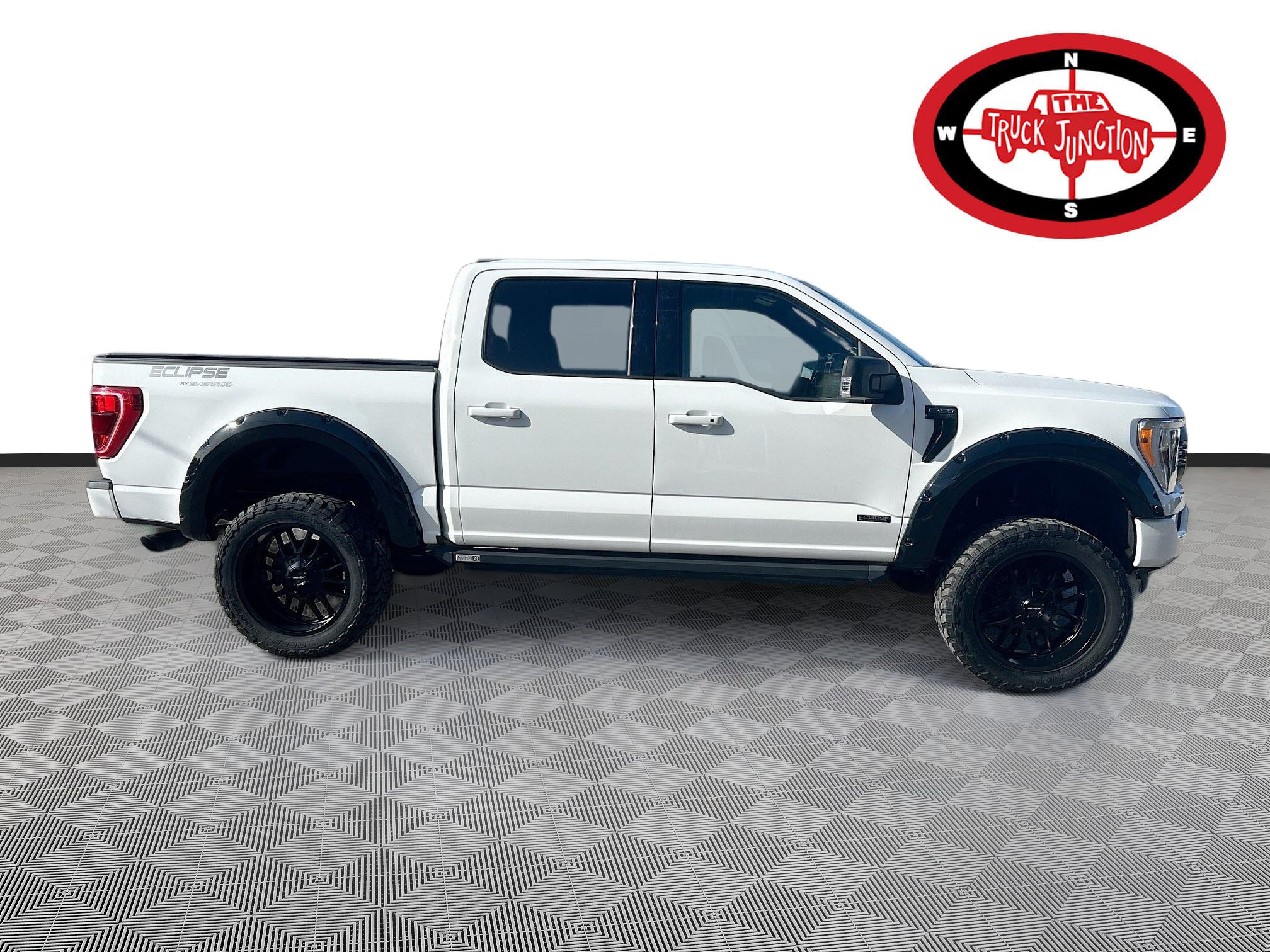 Used 2022 Ford F150 XLT w/ Equipment Group 302A High AWD/4WD image 8