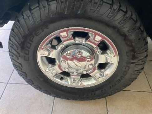Used 2013 Ford F250 Lariat w/ Chrome Pkg RWD image 22