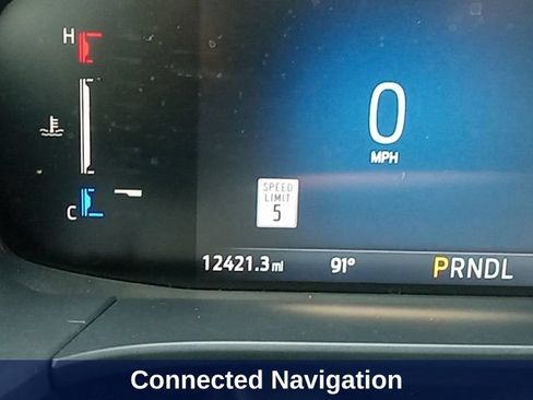Used 2025 Ford Escape ST-Line w/ Tech Pack #1 FWD image 13