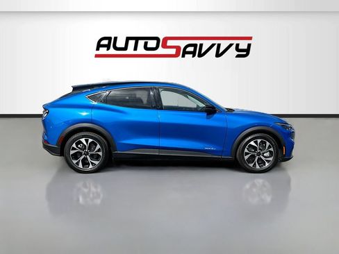 Used 2025 Ford Mustang Mach-E Select RWD image 8