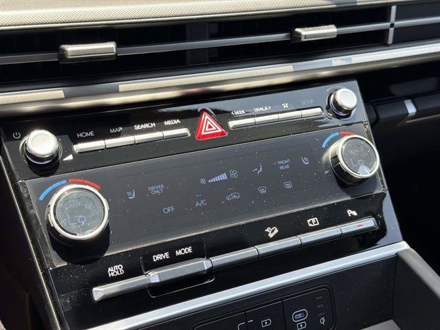 Used 2026 Hyundai Santa Fe SEL FWD image 26