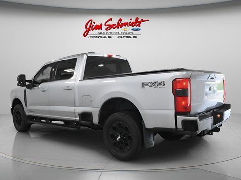 Used 2023 Ford F250 Lariat w/ Lariat Ultimate Package AWD/4WD image 4