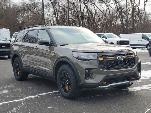 New 2026 Ford Explorer Tremor w/ Tremor Convenience Package image 3