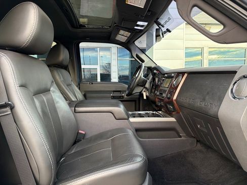 Used 2011 Ford F250 Lariat w/ Lariat Ultimate Pkg image 26