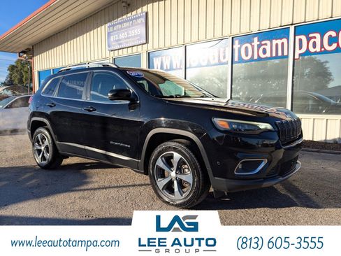 Used 2019 Jeep Cherokee Limited w/ Technology Group image 1