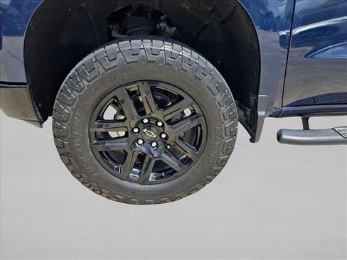 Used 2023 Chevrolet Silverado 1500 LT Trail Boss w/ Protection Package AWD/4WD image 27