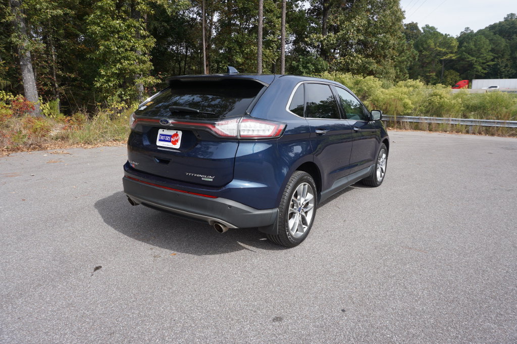 Used 2017 Ford Edge Titanium w/ Technology Package FWD image 22