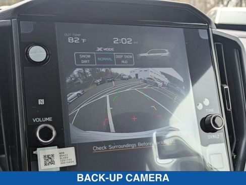 Certified 2025 Subaru Forester Premium image 24