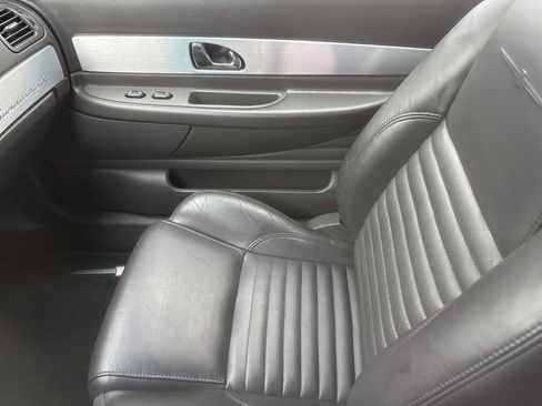 Used 2002 Ford Thunderbird image 22
