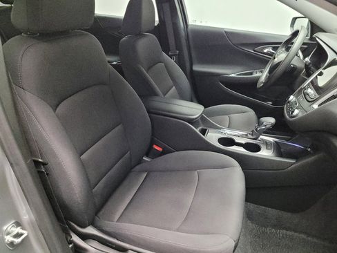 Used 2025 Chevrolet Malibu LT FWD image 21