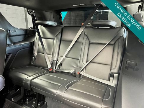 Used 2023 GMC Yukon Denali w/ LPO, Floor Liner Package AWD/4WD image 19