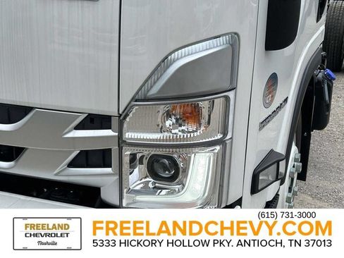 Used 2024 Chevrolet Low Cab Forward 5500HD RWD image 12