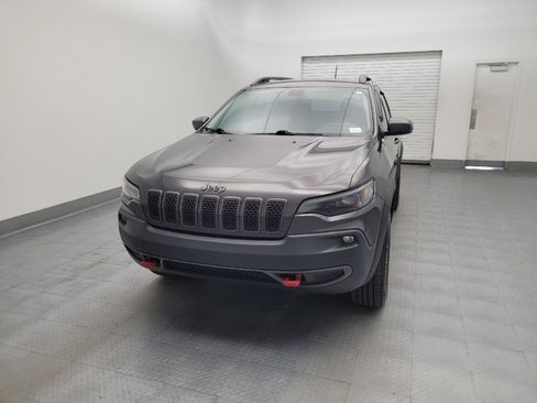 Used 2020 Jeep Cherokee Trailhawk w/ Cold Weather Group AWD/4WD image 15