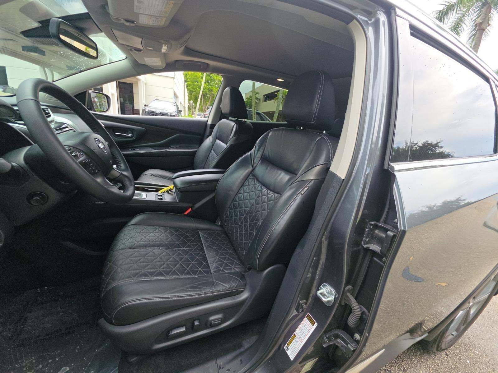 Used 2019 Nissan Murano Platinum FWD image 4