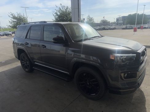 Used 2020 Toyota 4Runner Nightshade image 23