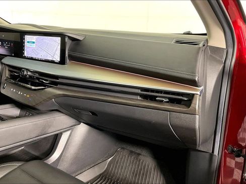 Certified 2025 Nissan Murano SL AWD/4WD image 21