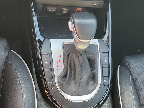 Used 2023 Kia Forte GT-Line w/ GT-Line Premium Package FWD image 28