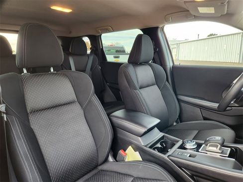 Used 2022 Mitsubishi Outlander ES image 14