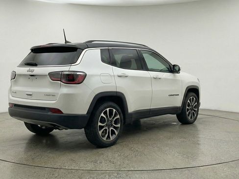 Used 2025 Jeep Compass Trailhawk image 7